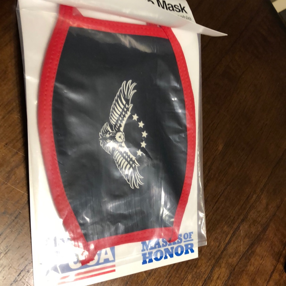 Masks of Honor Face Mask - Picture 5 of 8